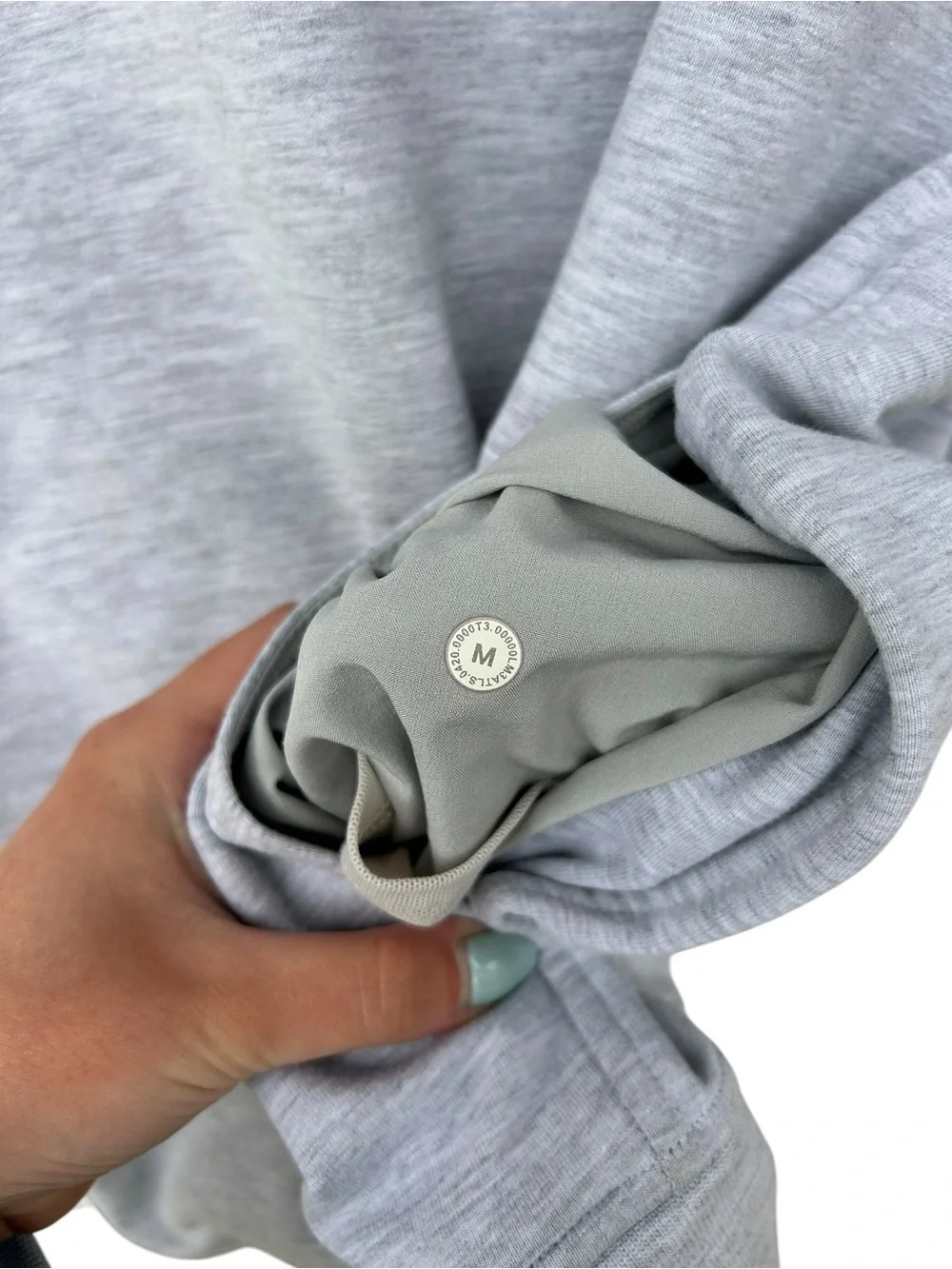 Lululemon Men’s City Sweat Pullover Hoodie - Size Medium - Light Gray - Picture 7 of 7